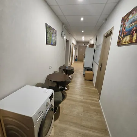 Kauno Apartamentai King Size Bed Хостел